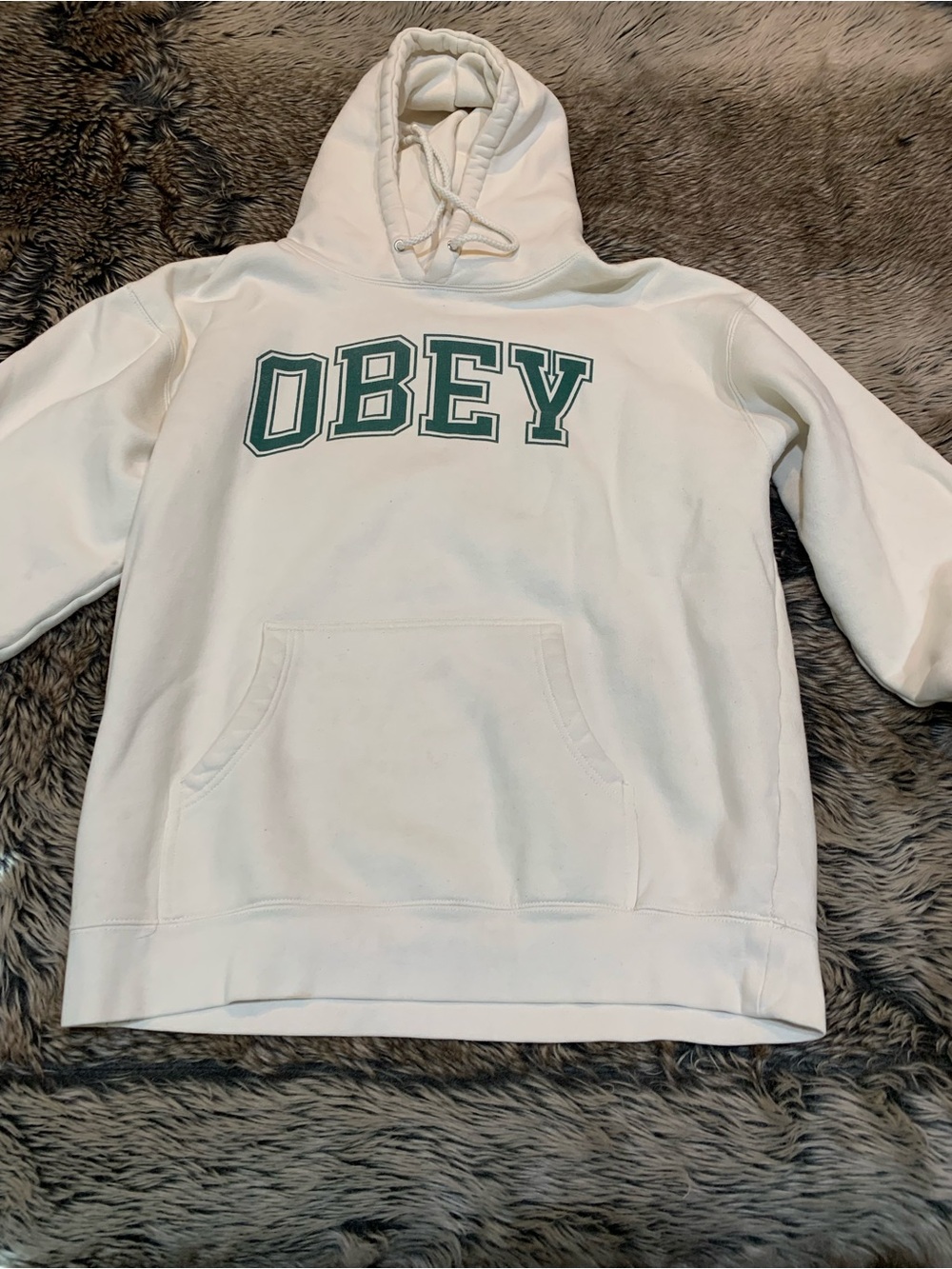 Obey collegiate hoodie cream/green obey spell out Size L